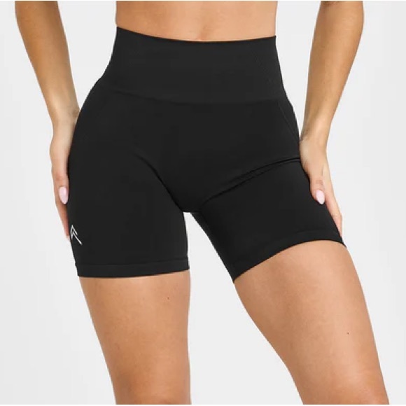 Oner Active Pants - Oner Active Black Effortless Shorts Size XS